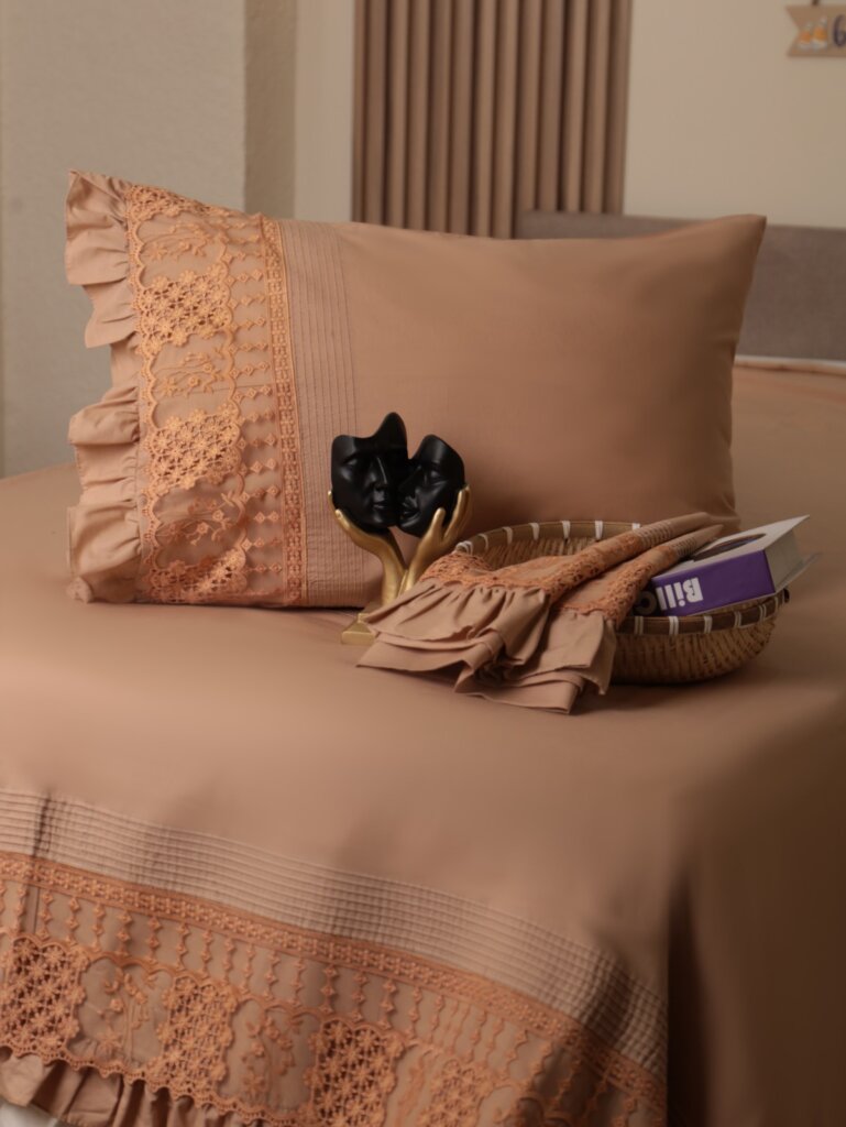 اشكال اطقم ملايات سرير