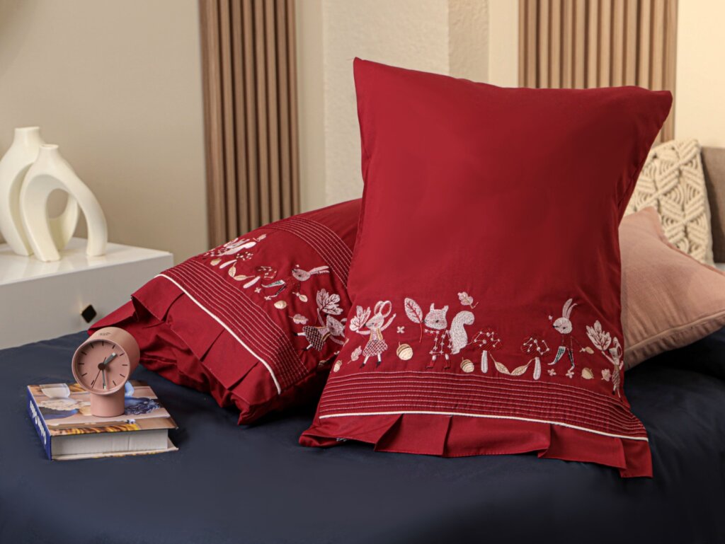 احدث موديلات مفروشات السرير